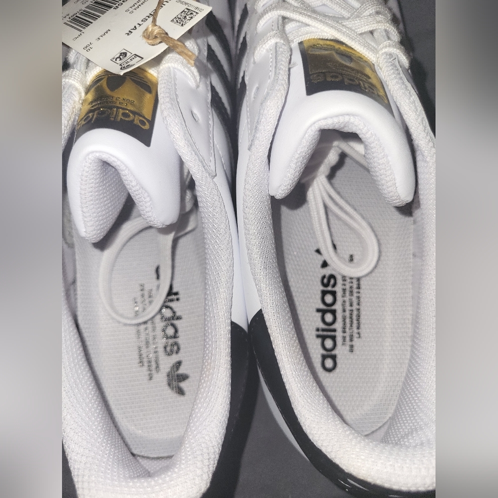 BRAND NEW Adidas ✨️ SUPERSTAR 👞 shoes - Picture 6 of 7